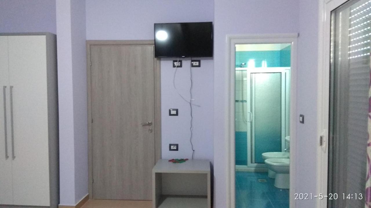 Hotel Hotel Emi