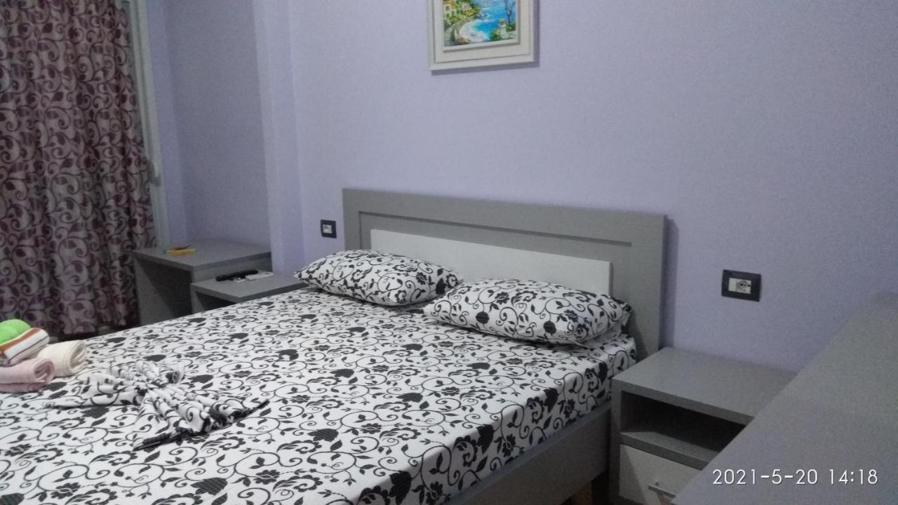 Hotel Emi Himarë