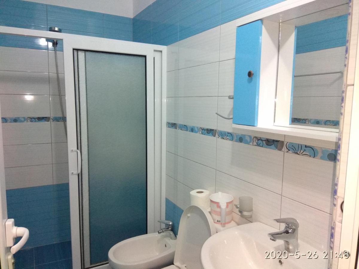 Hotel Emi 3* Himarë